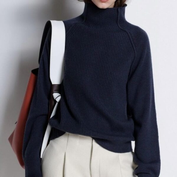Charlotte - Pull doux à col roulé – Image 9