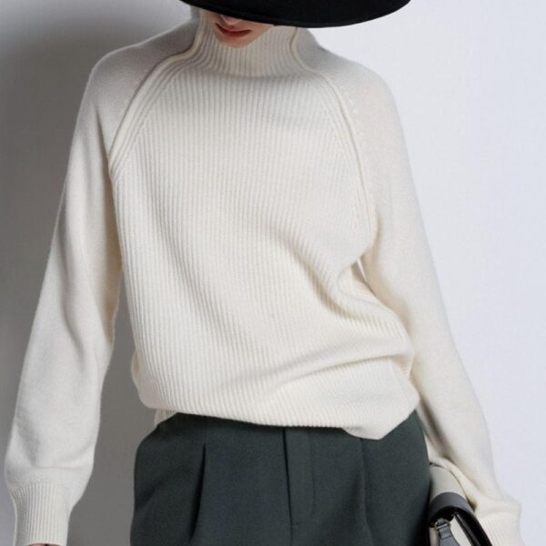 Charlotte - Pull doux à col roulé – Image 11