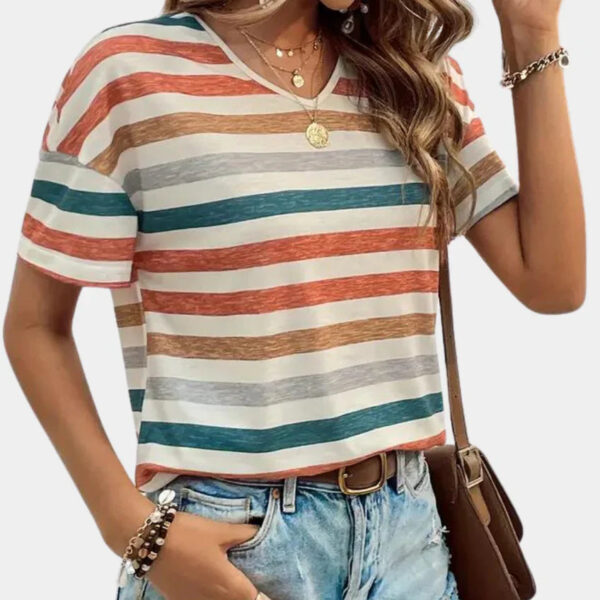 Charlotta - T-shirt décontracté à rayures pour femmes – Image 7