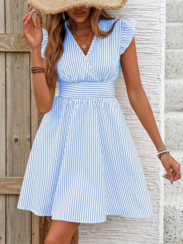 Antoinette - Robe rayée à taille froncée – Image 3