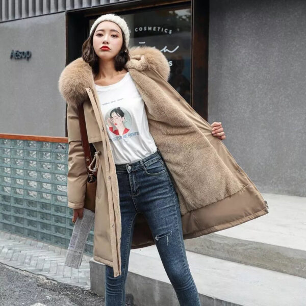 Dahlia - Veste d'hiver en fourrure avec capuche – Image 2